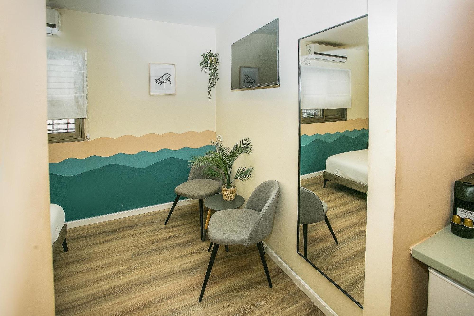 Domus Bat Galim Hotel ハイファ エクステリア 写真